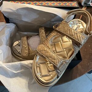 Metallic Dad sandals
